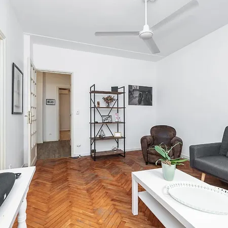 Spacious And Elegant With Sunny Terrace Nice