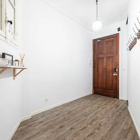 Spacious And Elegant With Sunny Terrace * Nice